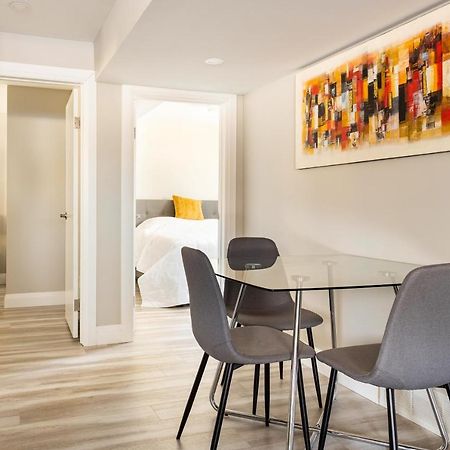 Entire 2 Bedroom Apartment Downtown - U1 Kitchener Exterior foto