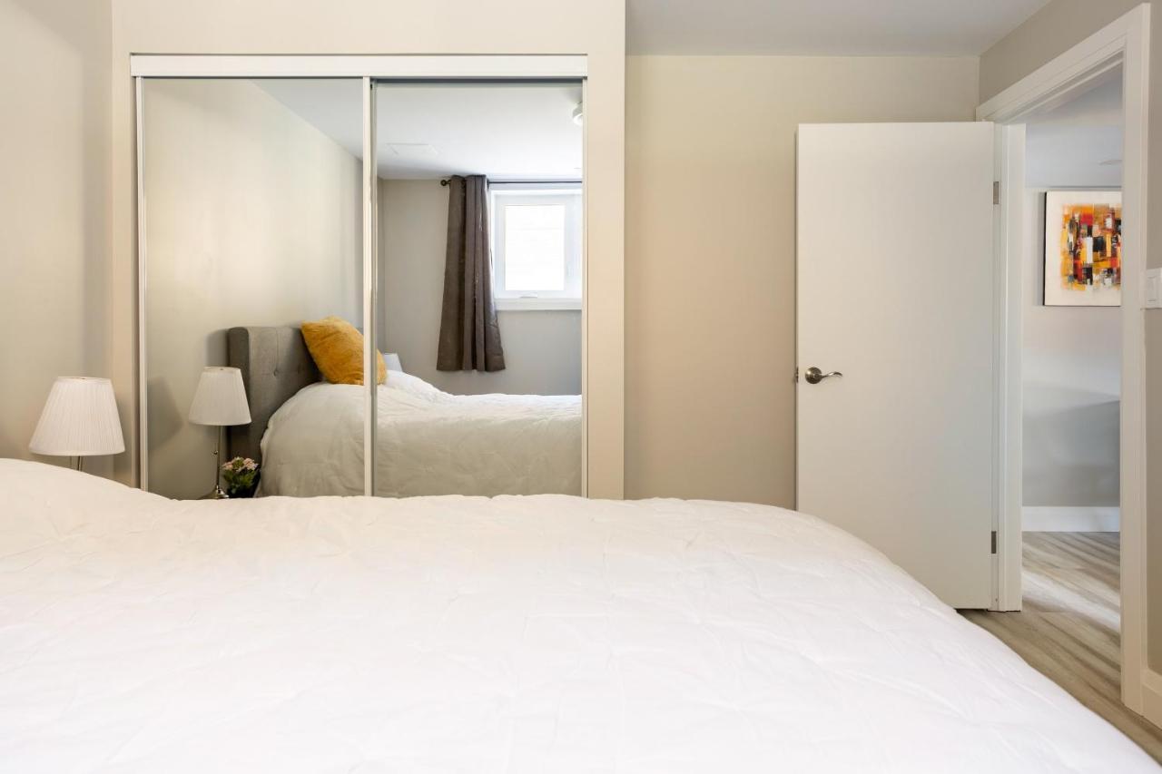 Entire 2 Bedroom Apartment Downtown - U1 Kitchener Exterior foto